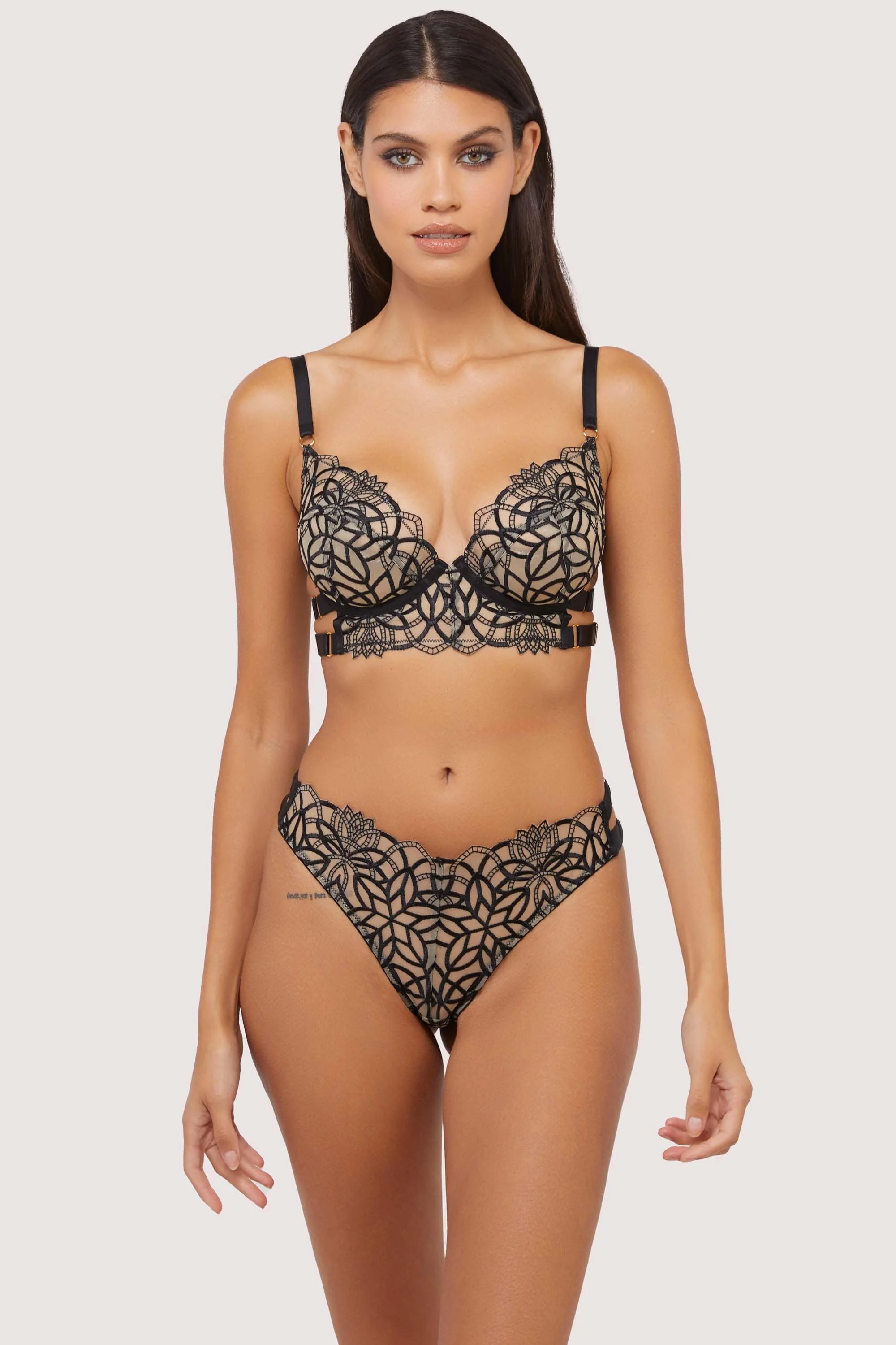 Aisha Black Optical Embroidery Ring Thong - Image 4