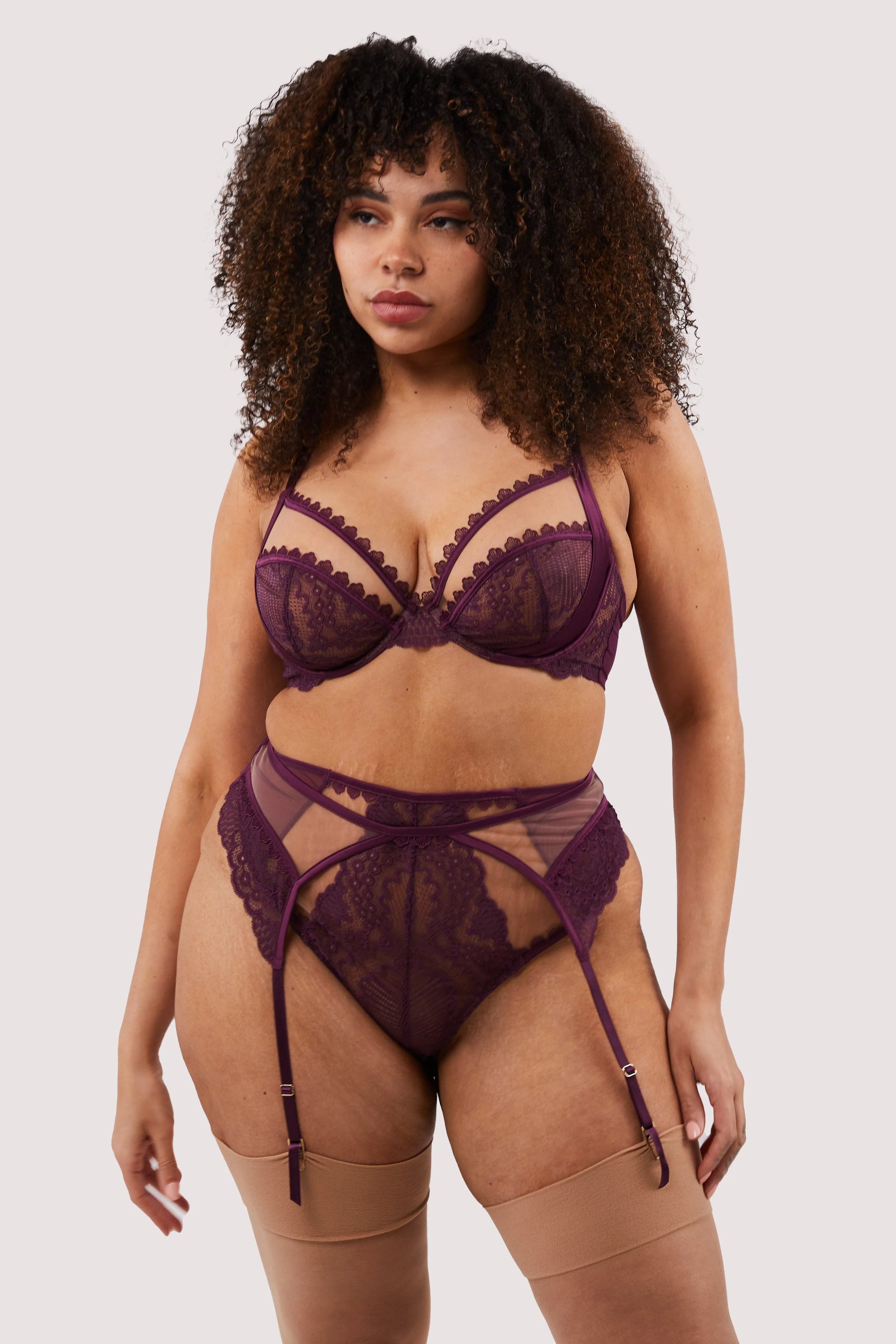 Astrid Merlot Lace And Trim Cut Out Suspender - Image 9