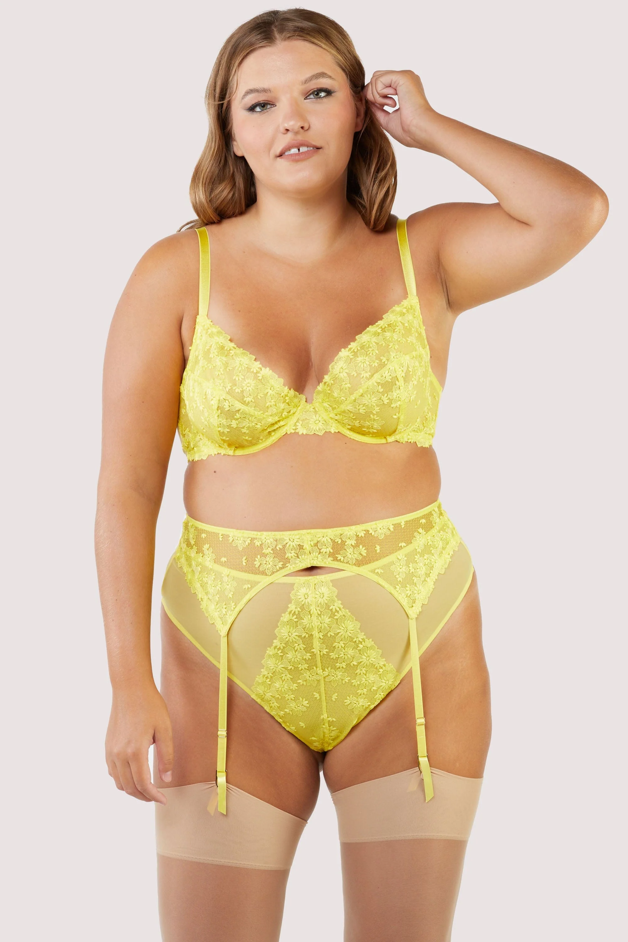 Audre Yellow Suspender - Image 5