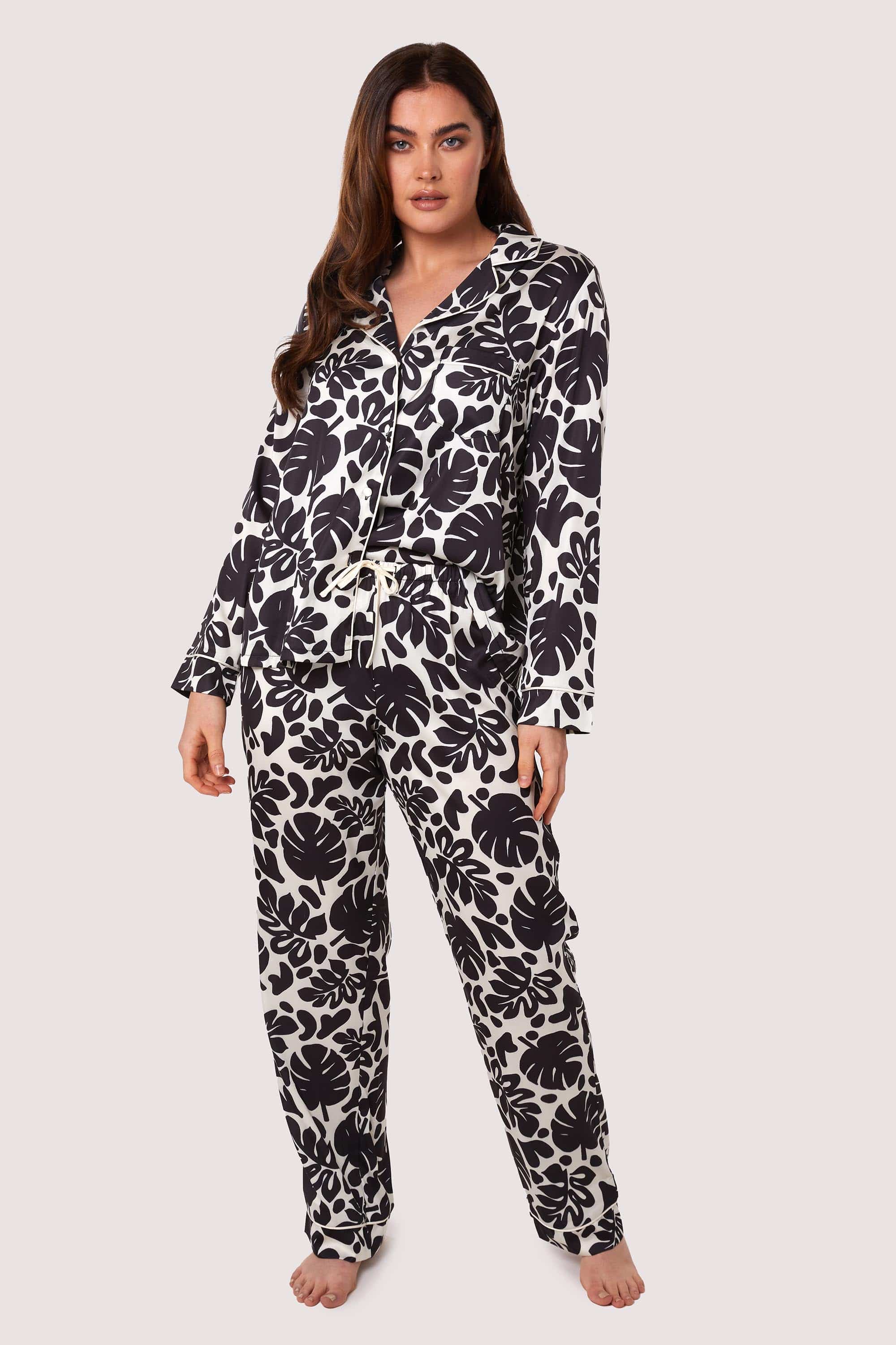 Black and White Abstract Leaf Long Sleeve Pyjama Set - Image 4