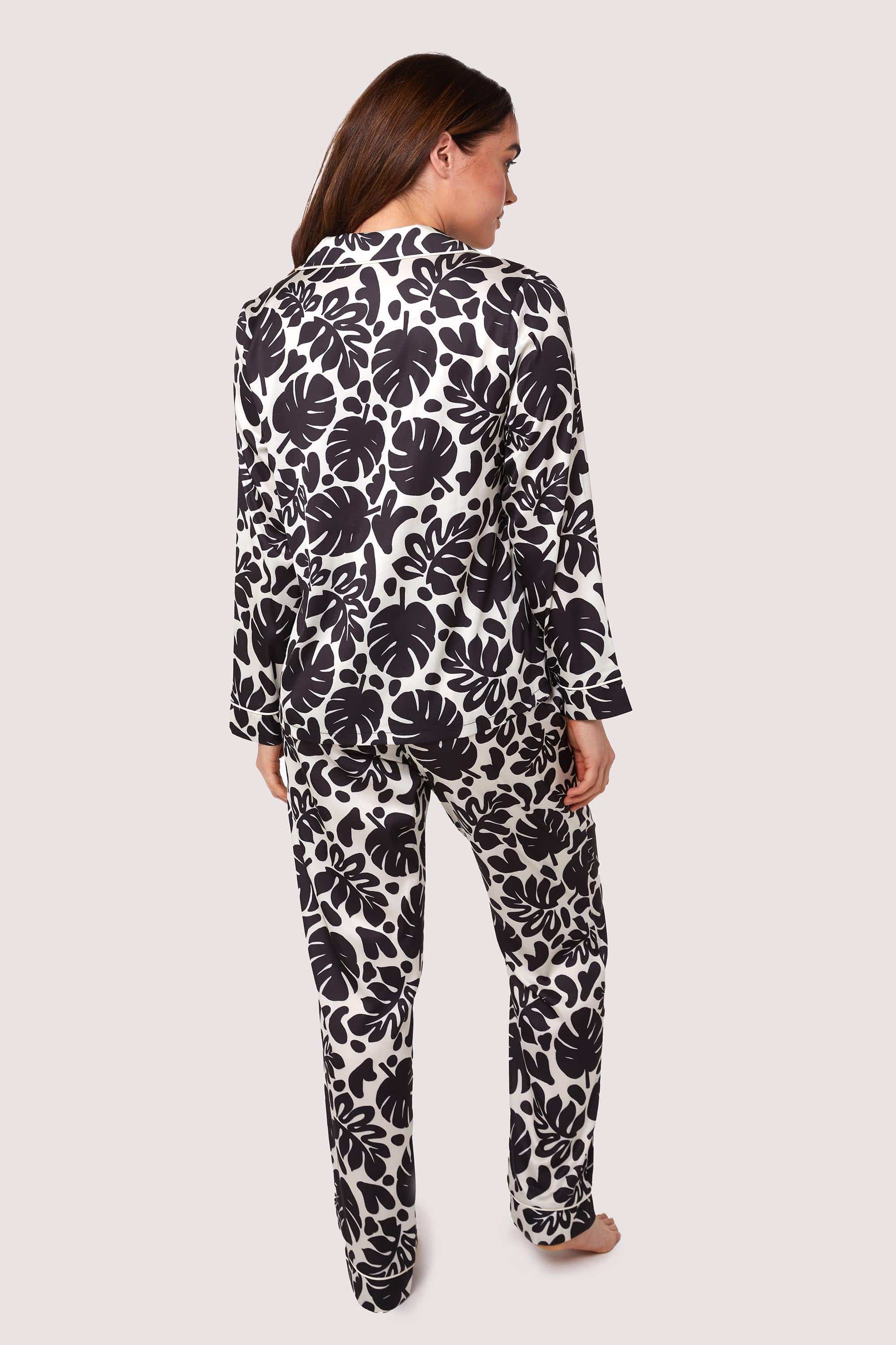 Black and White Abstract Leaf Long Sleeve Pyjama Set - Image 6