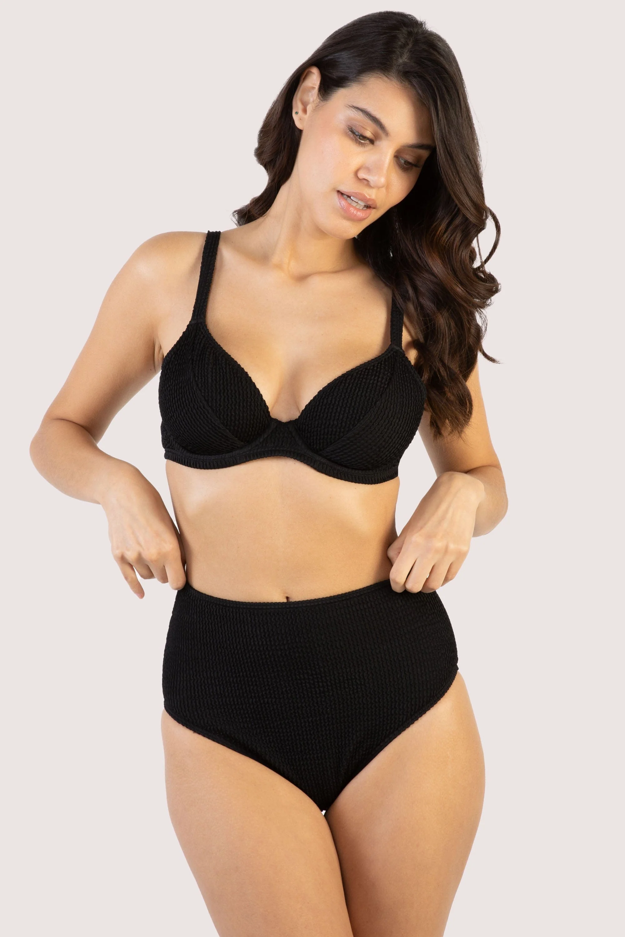 Black Textured Wired Plunge Bikini Top - Image 10