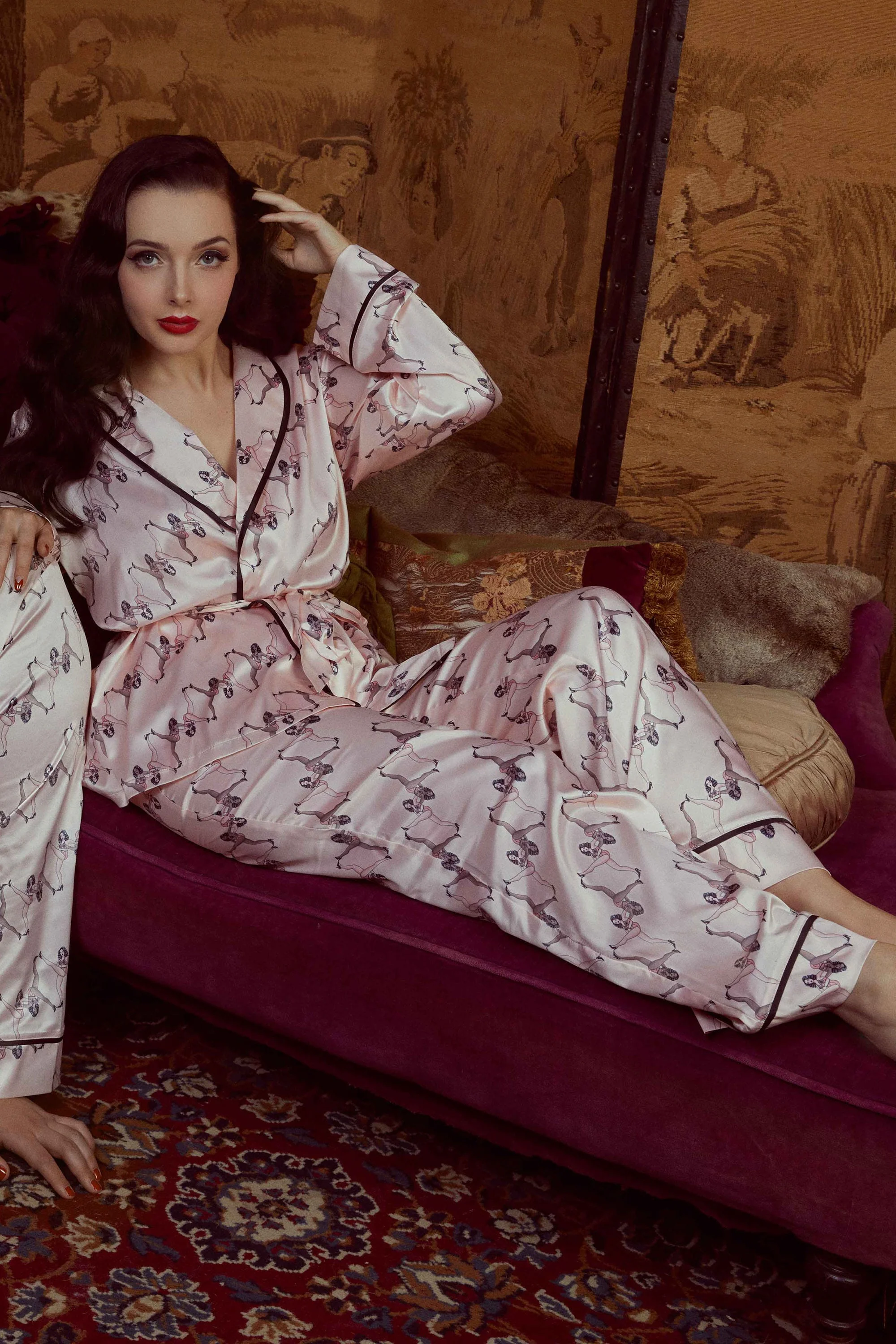 Showgirl Wrap Tie Pyjama Set - Image 4
