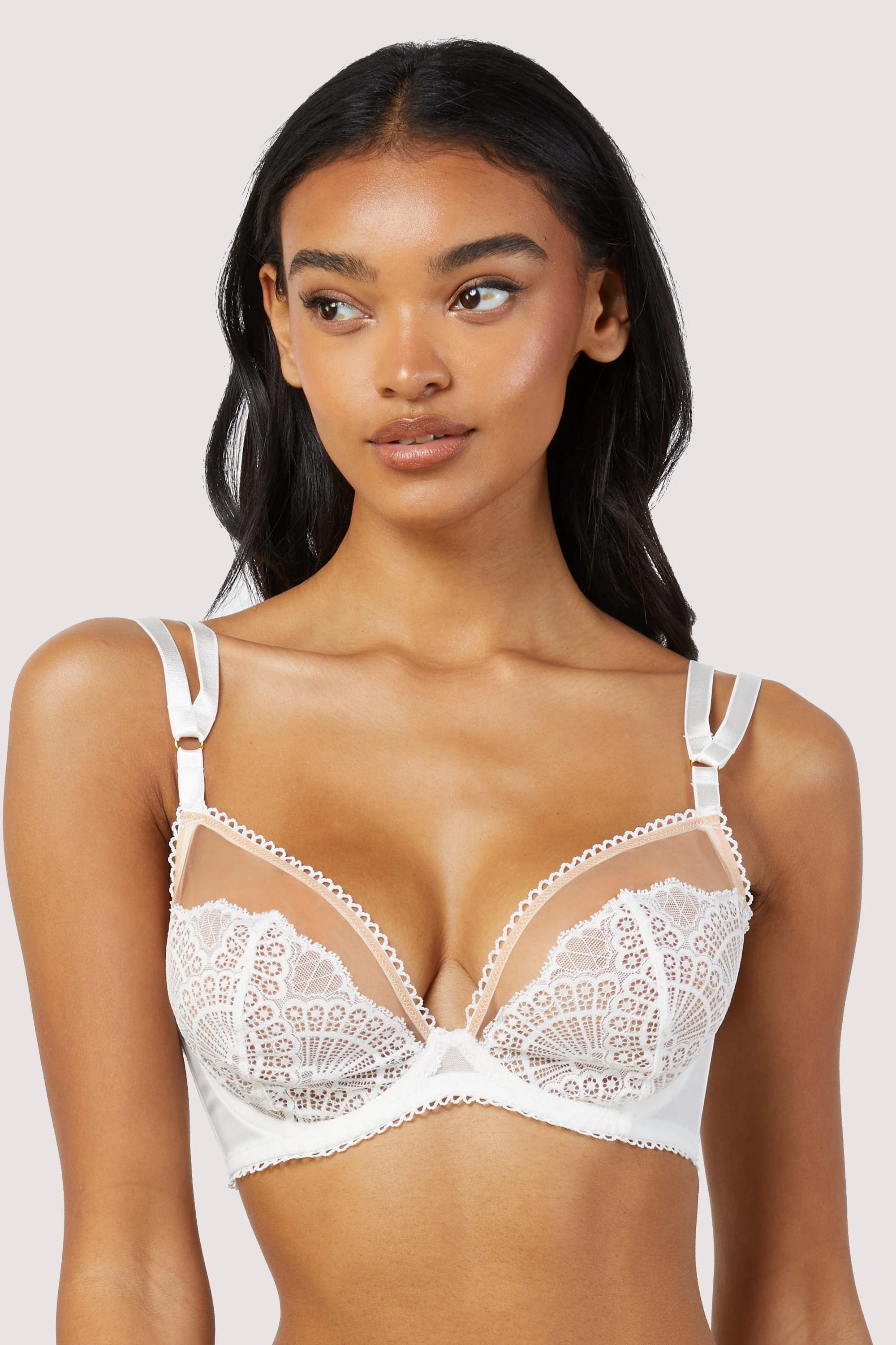 Carmen White Lace Plunge Bra - Image 5