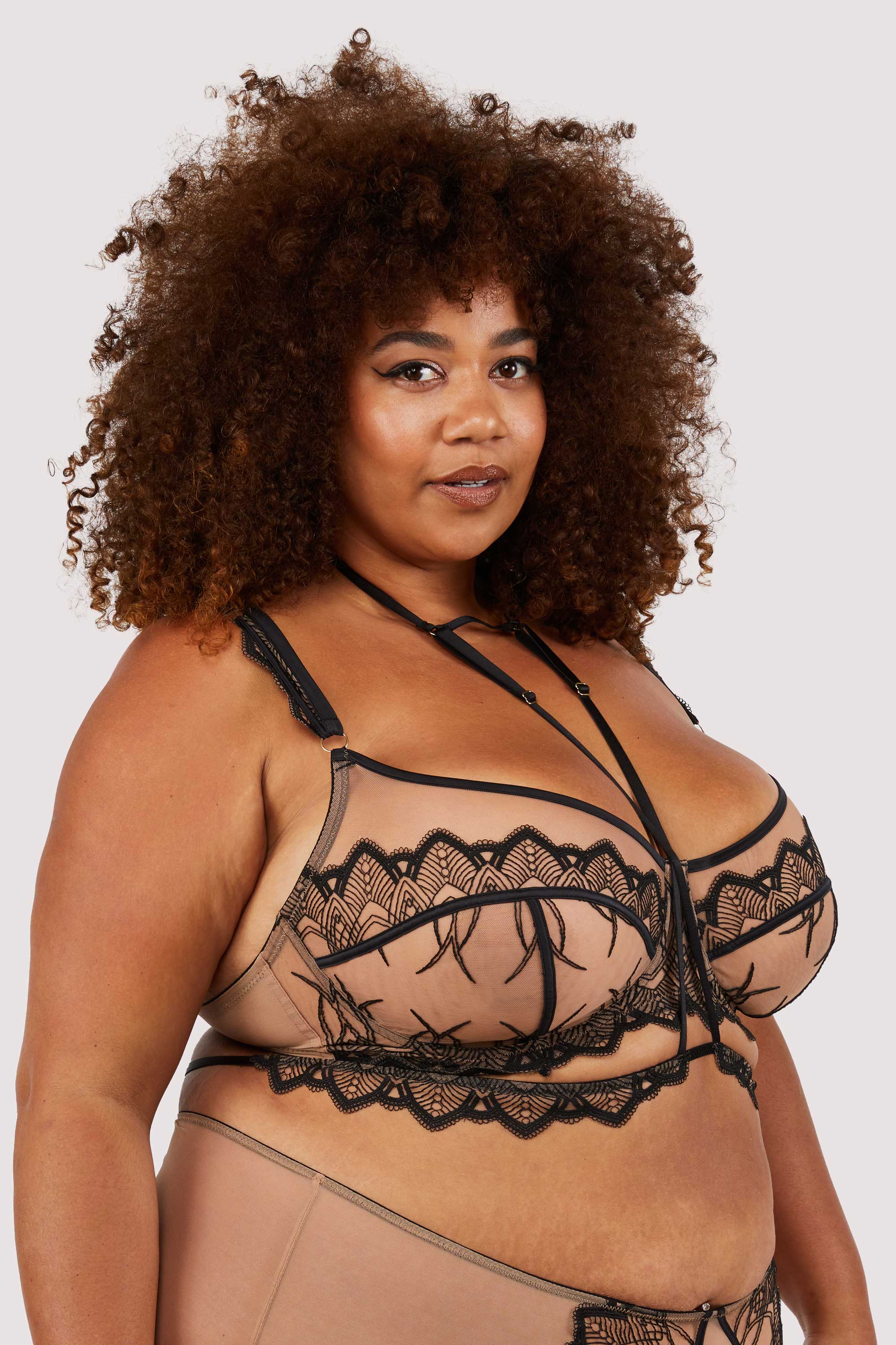 Clara Latte And Black Lace Harness and Bra - Image 5