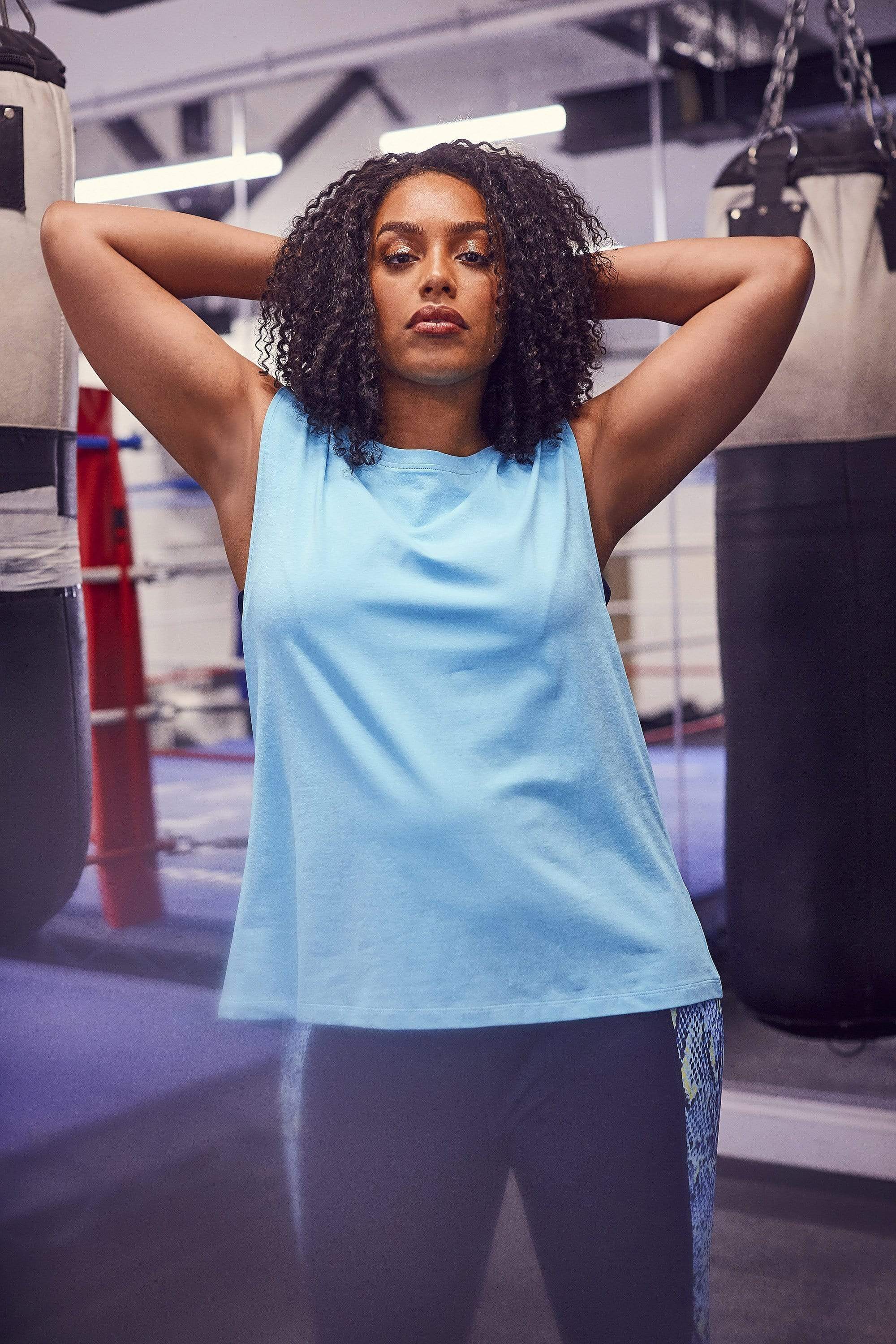 Cotton Knot Front Vest Blue Curve - Image 4
