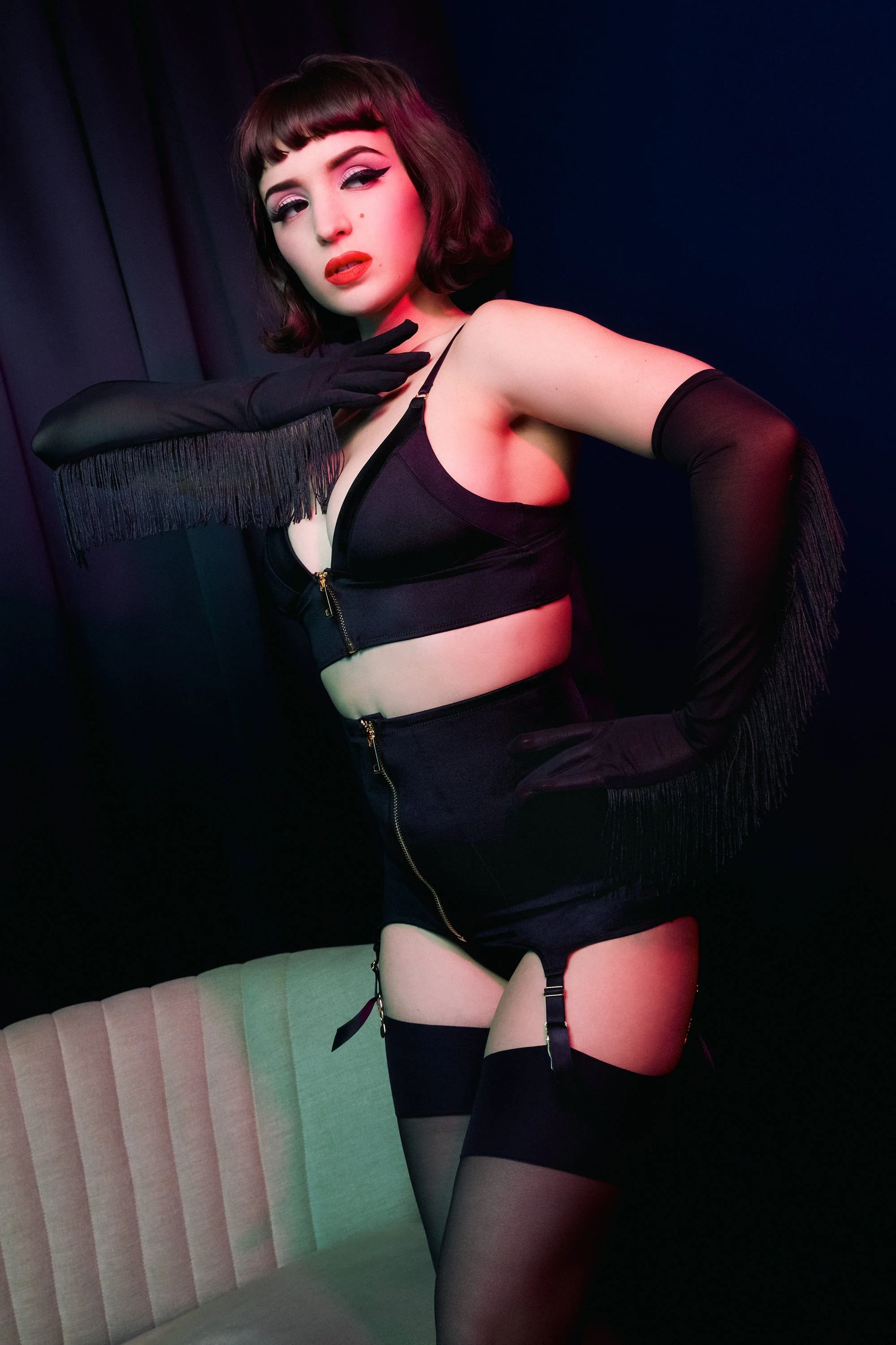 Daphne Black Microfibre Zip Girdle - Image 5