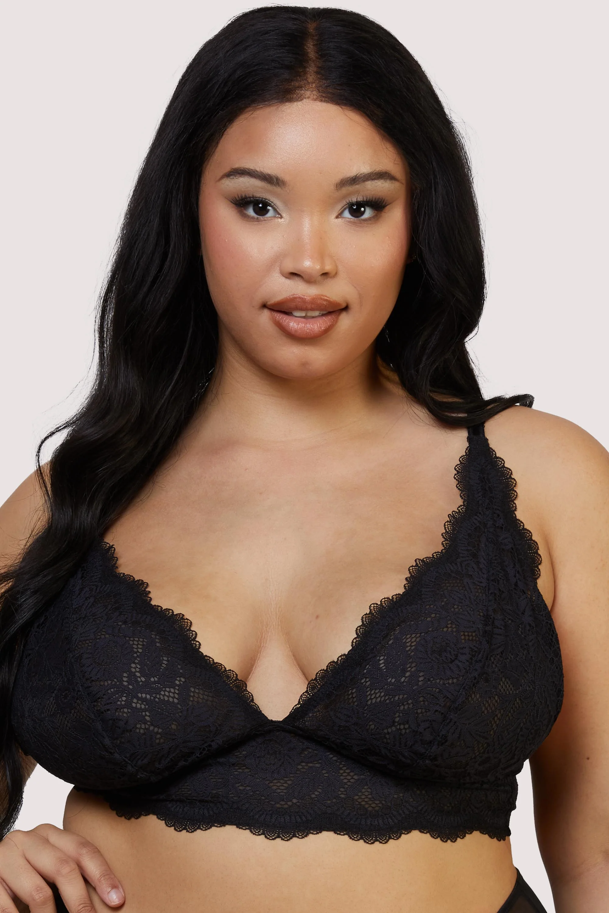 Laura Black Ultimate Comfort Wireless Bra - Image 4