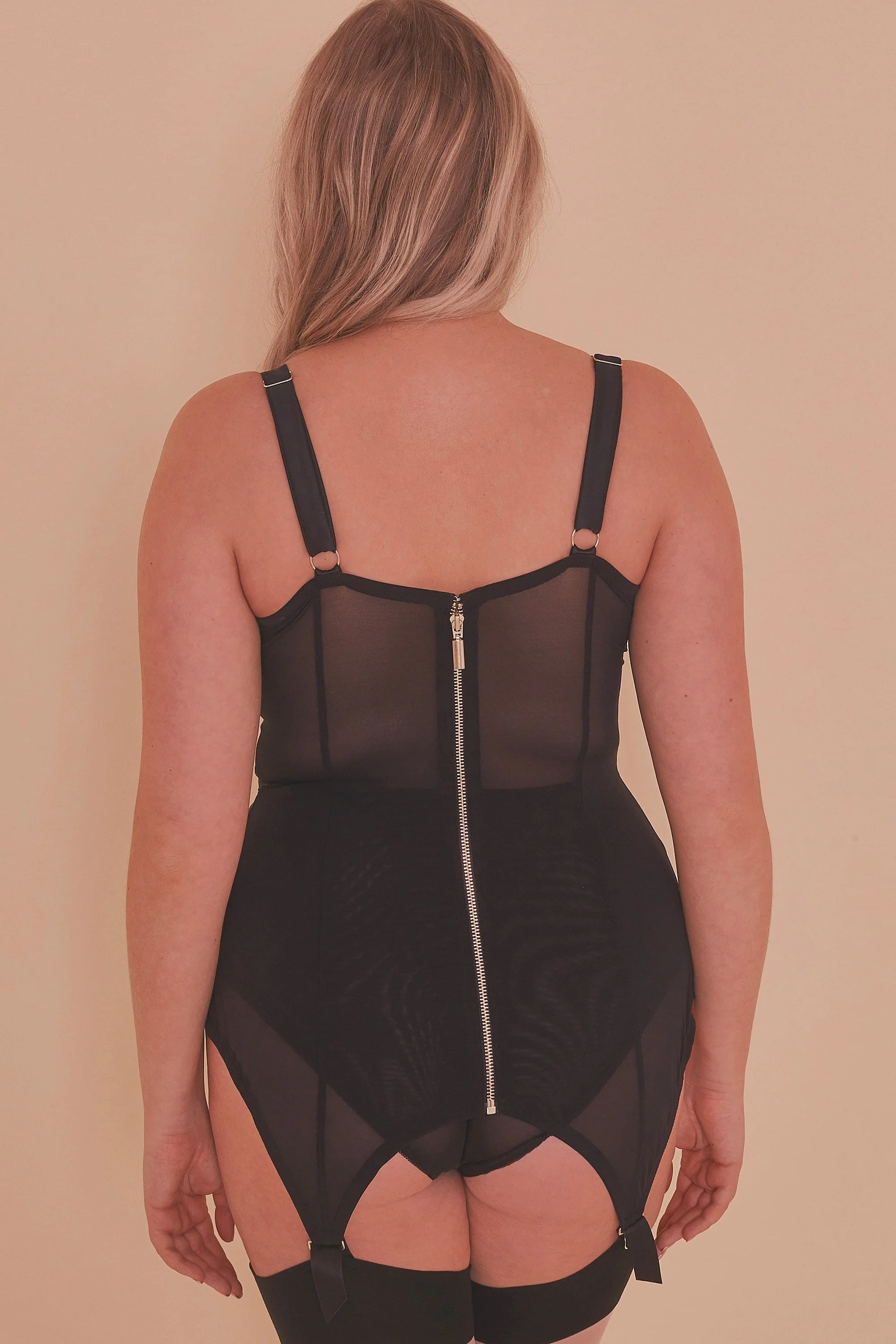 Felicity Hayward Marnie Retro Girdle Dress Black Curve - Image 2