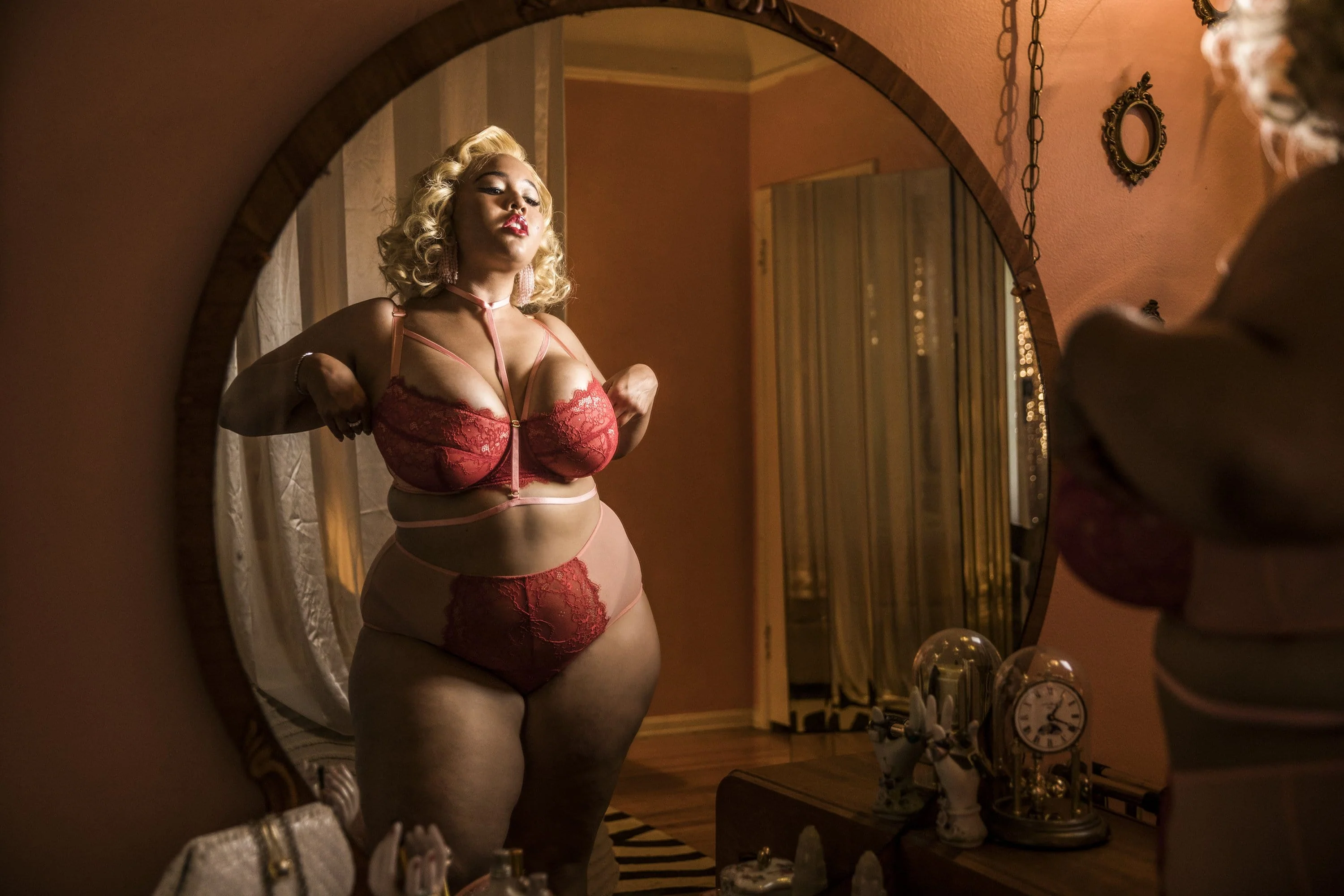Gabi Fresh Draper Pink Lace Harness Bra - Image 4