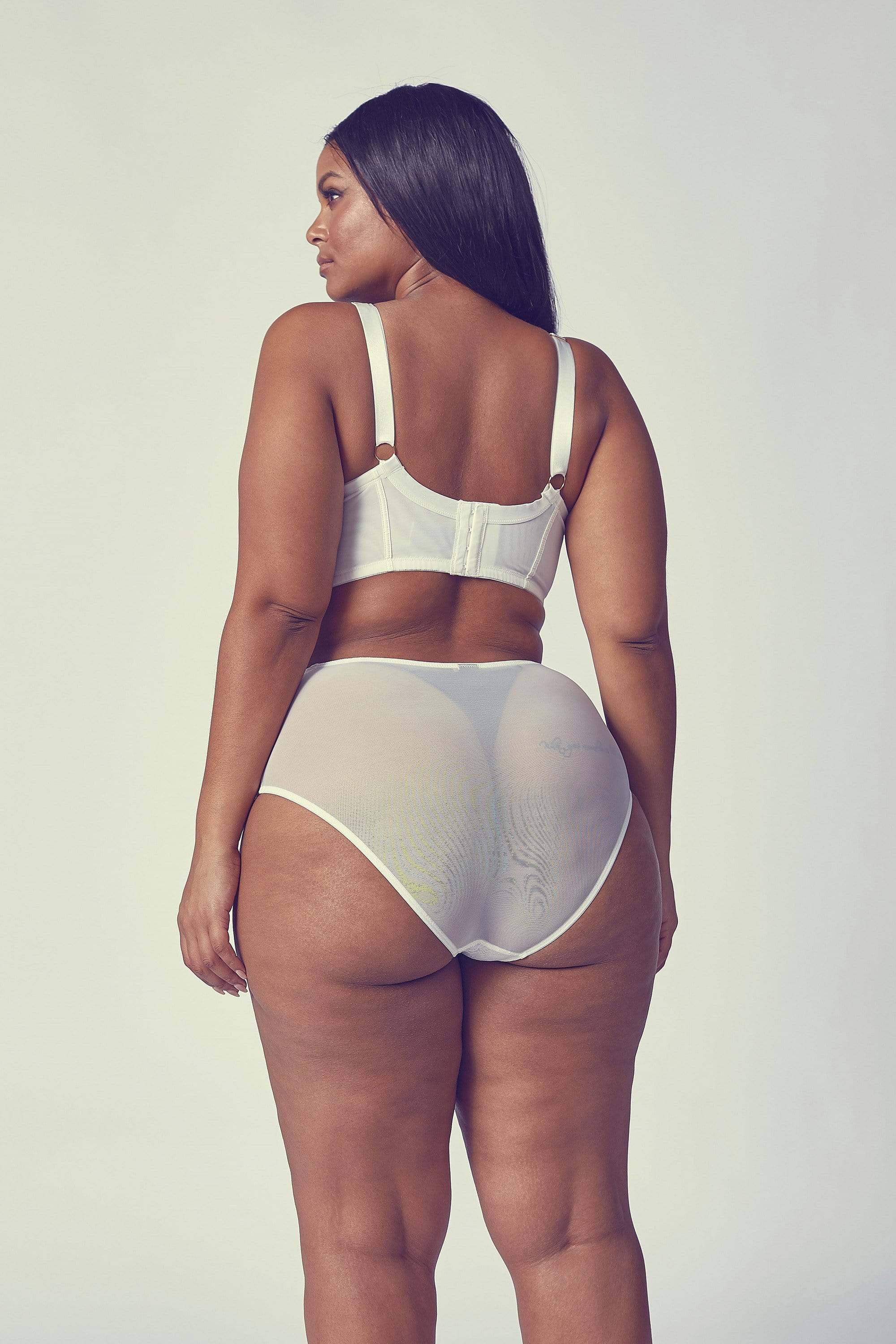 Bianca Ivory Longline Bra - Image 3