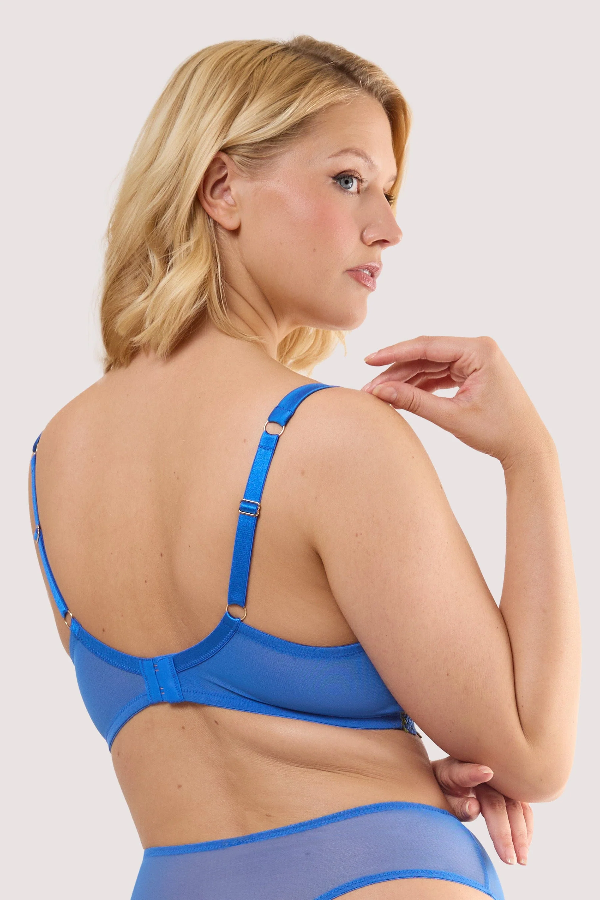 Hyacinth Blue Rose Embroidery Plunge Bra - Image 3