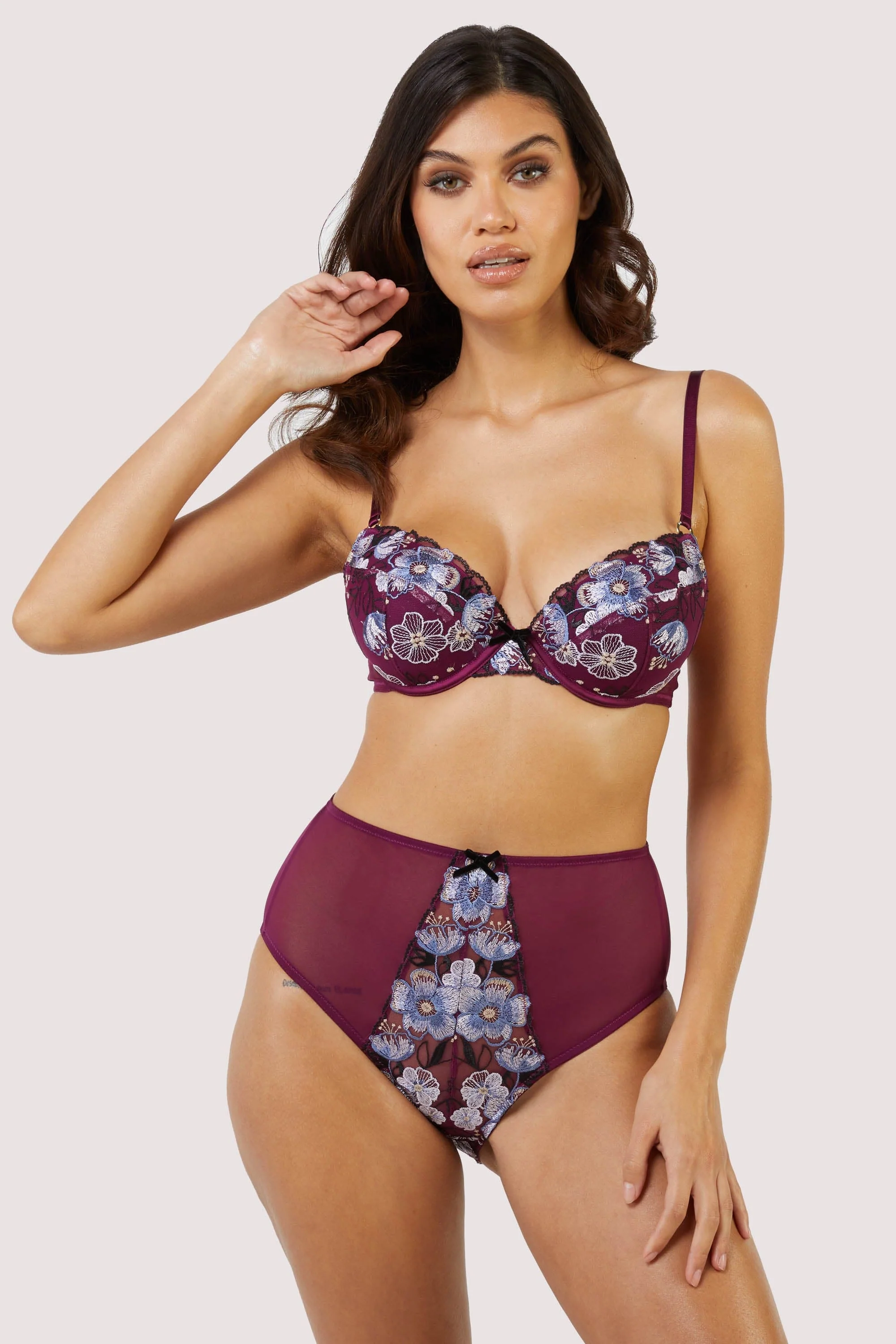 Joanna Burgundy Gold Embroidery Padded Plunge Bra - Image 7