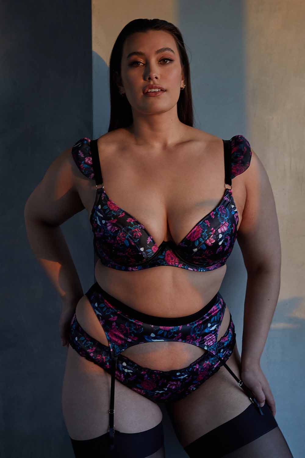 Noriko Crane Print Plunge Bra - Image 5