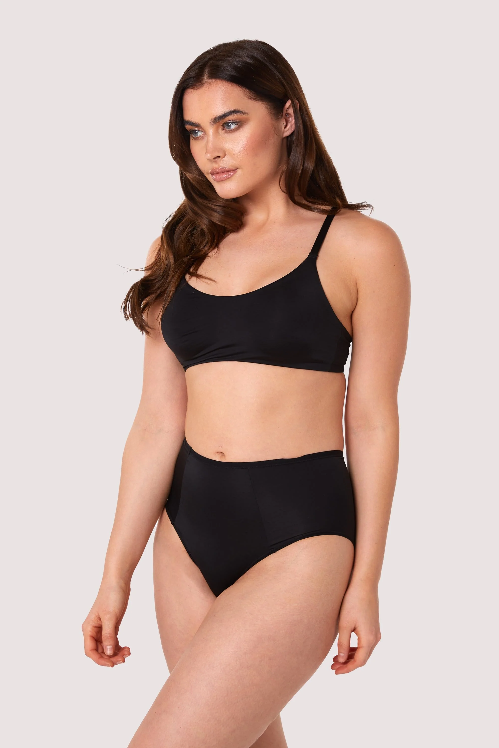 Second Skin Black Recycled Crop Top Bra - Image 6
