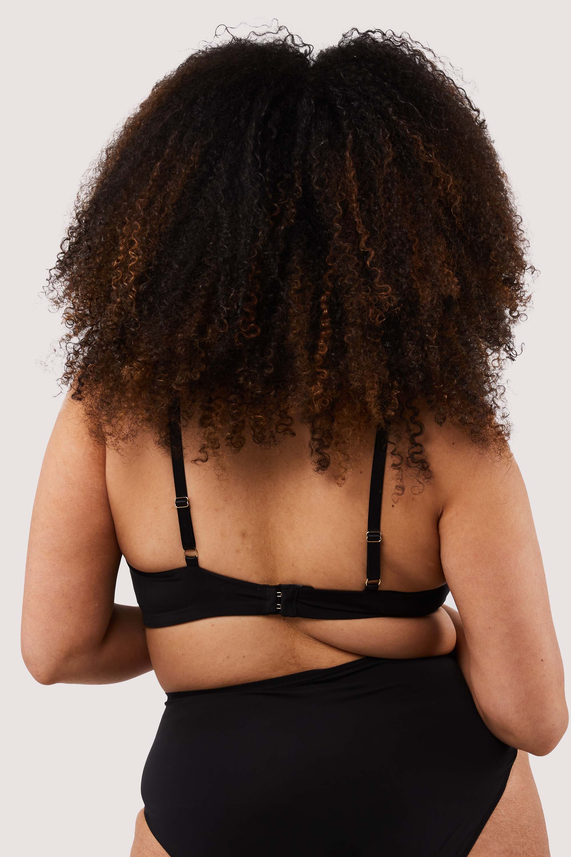 Second Skin Black Recycled Crop Top Bra - Image 7