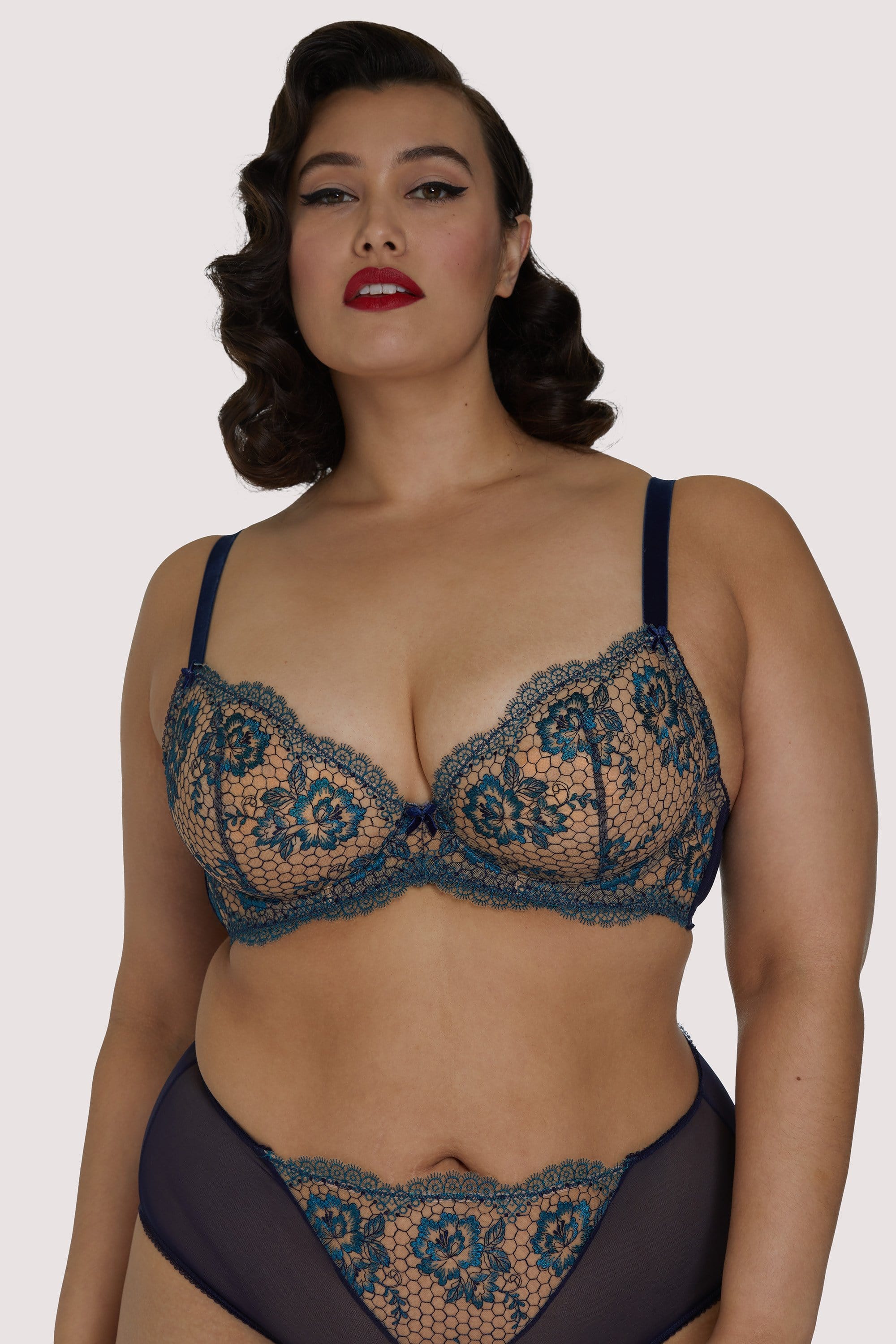 Evelina Blue Curve Bra - Image 2
