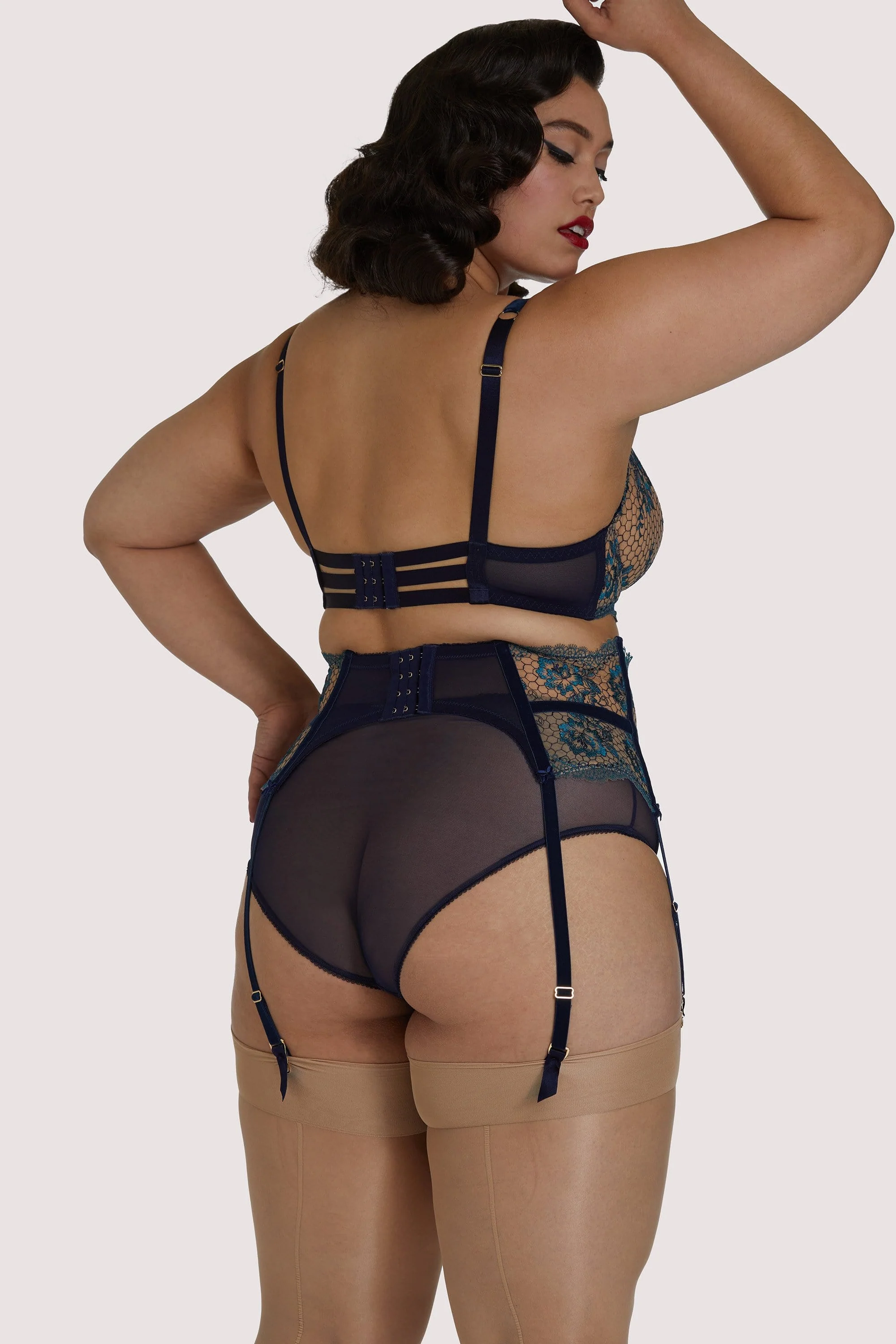 Evelina Curve Suspender Belt - Image 3