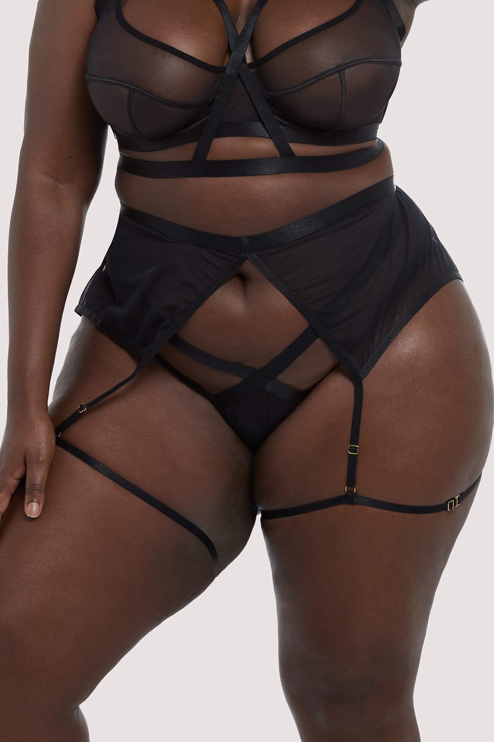 Danielle Black Harness Suspender - Image 4