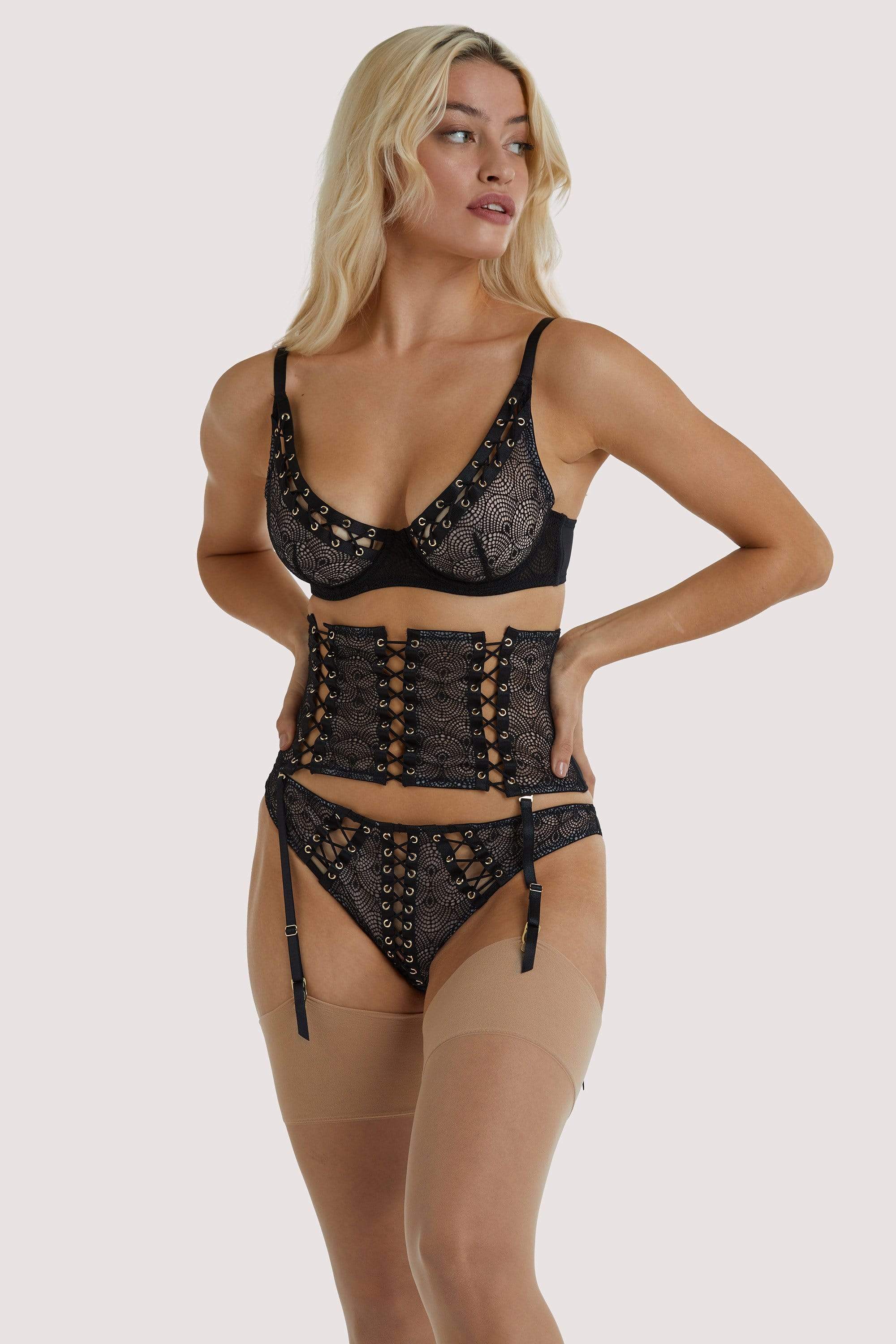 Florence Lattice Waspie
