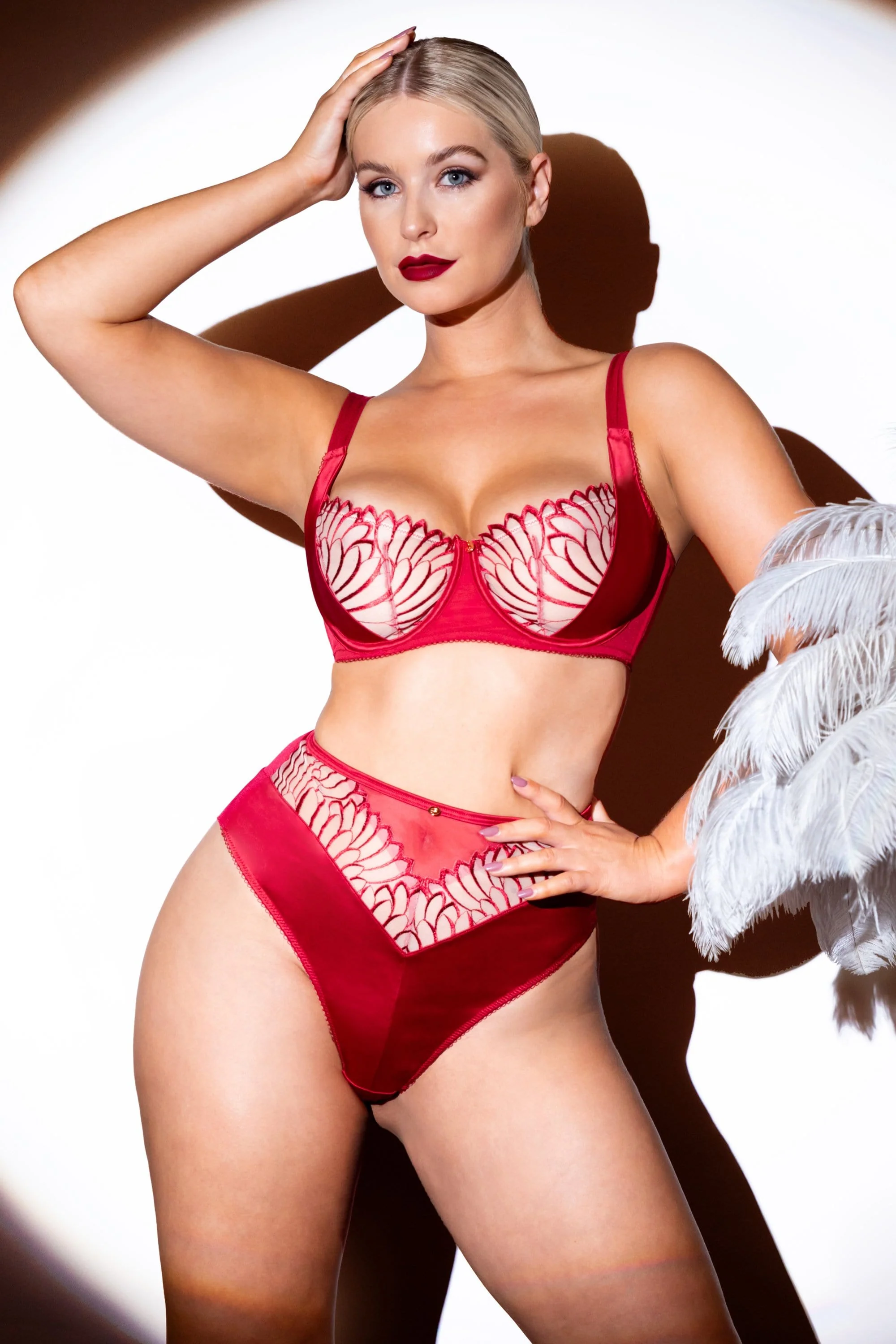 Fallen Angel Red Balcony Bra - Image 7