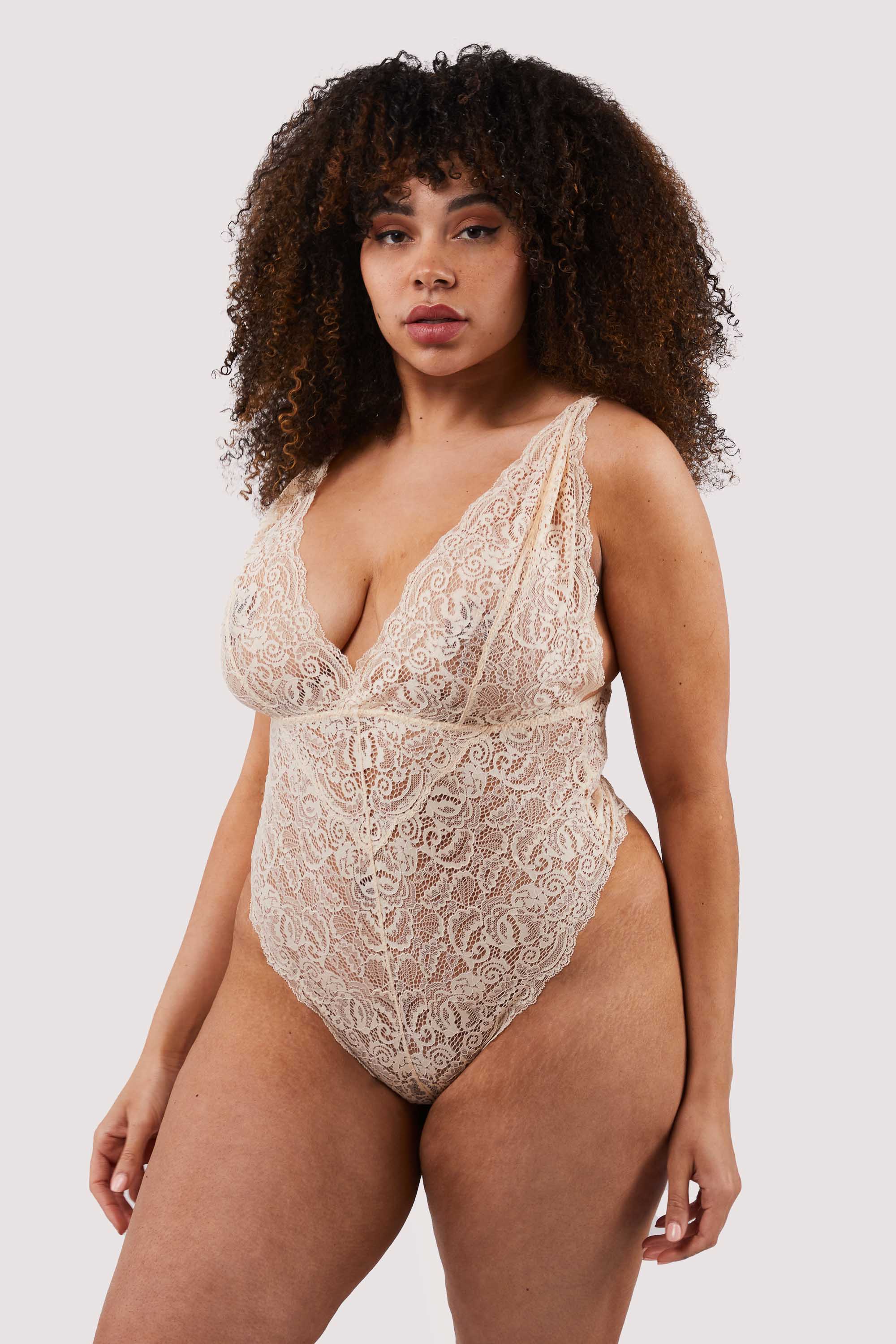 Ariana Vanilla Lace Body - Image 3