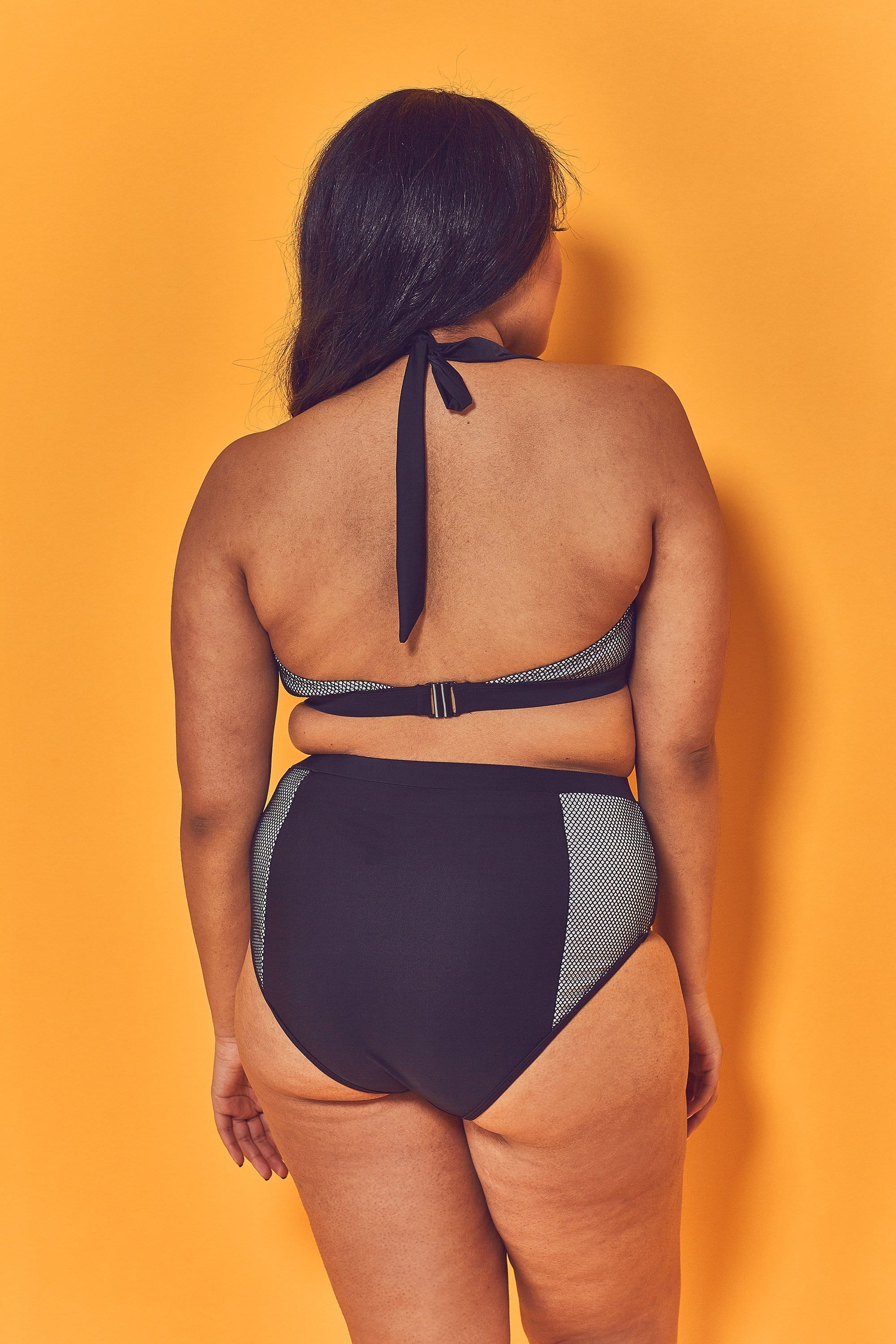 Wolf & Whistle Fishnet Panel High Waist Brief Curve - Image 2